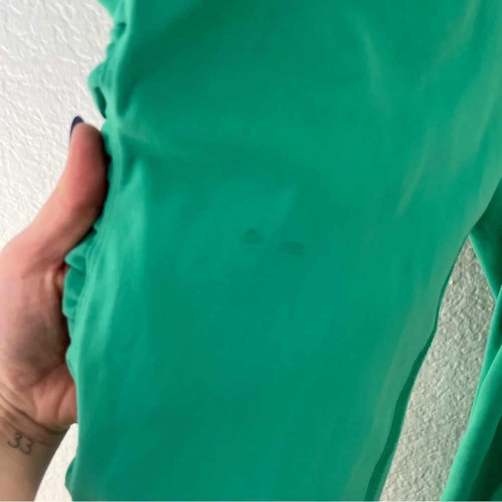 Thrive Societe T31L155 Green Ruffled Leggings Size Small - Picture 6 of 12